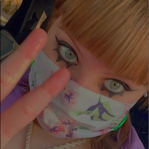 Meet your Posher, Jara